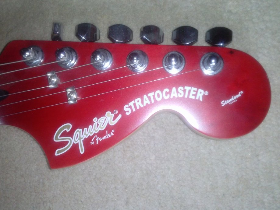 squier stratocaster serial numbers lookup